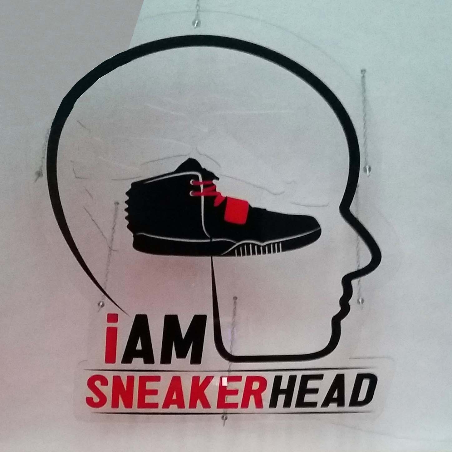 TIENDA “I AM SNEAKERHEAD” CUNEO