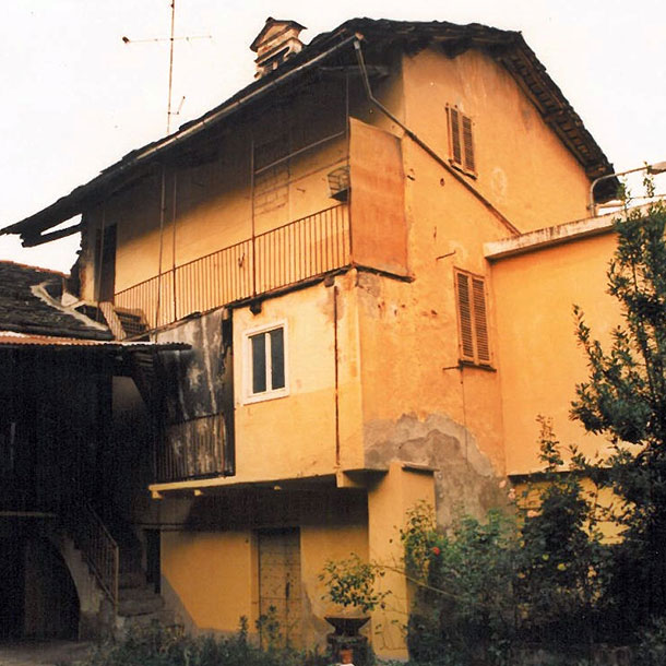 RISTRUTTURAZIONE DI CASA IN CENTRO STORICO – CARAGLIO (CN)